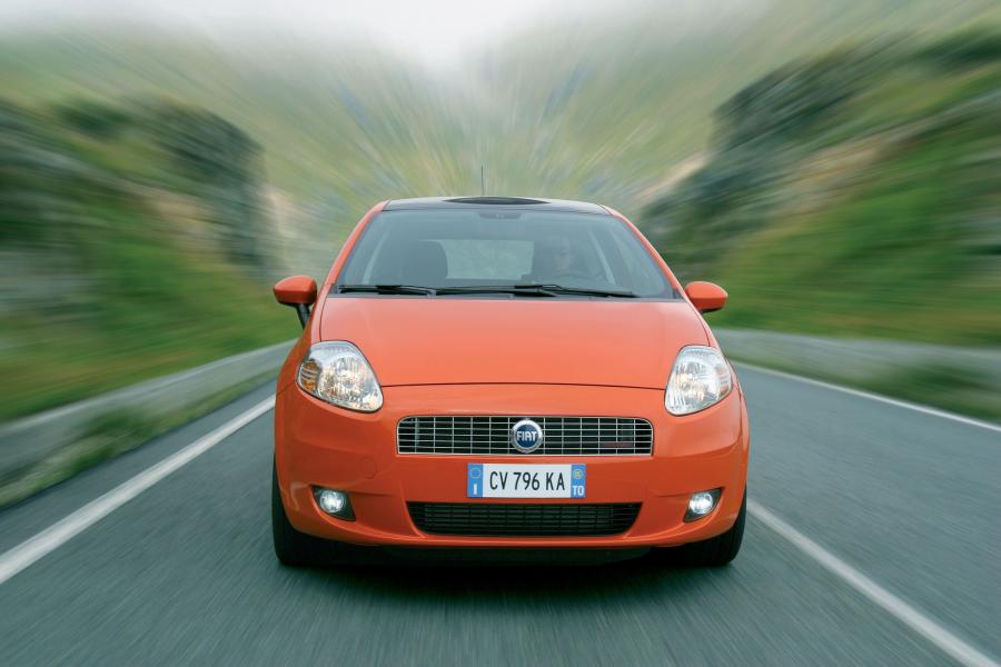  Fiat Grande Punto Multijet 3-Door 2005 года  (фото 11 из 51)